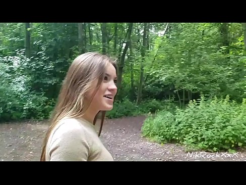 ❤️ Aku disaranake kanggo Evelina yen kita jancok ing panggonan umum! Dheweke kandha ya. Banjur aku bajingan dheweke ing bokong lan cum ing dheweke tutuk. Banjur dheweke nesu dhéwé. ❤ Video porno ing kita% jv.porncomixone.ru% ﹏